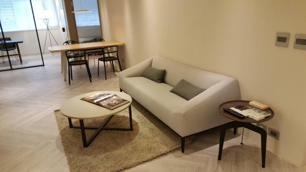 3 Bedrooms And 1 Study And 3 Bathrooms Near Taipei 101 & Mrt Bagian luar foto